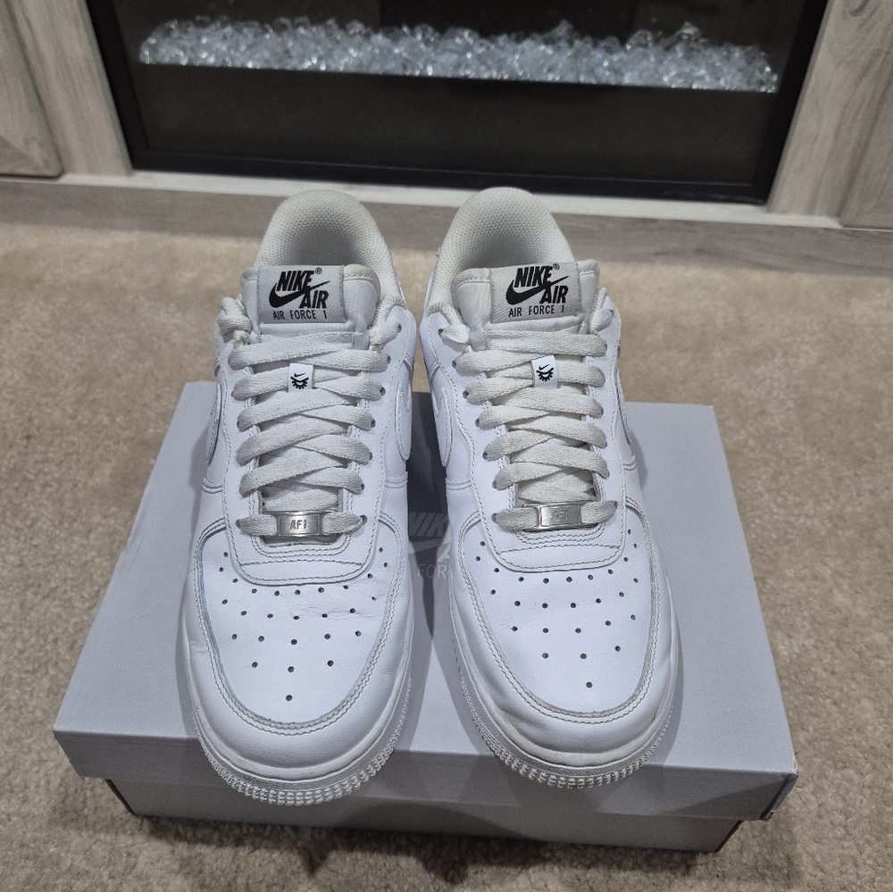 Nike Air Force 1 White Sneakers